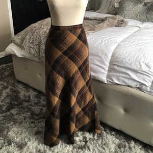 winter beautiful skirt size 14